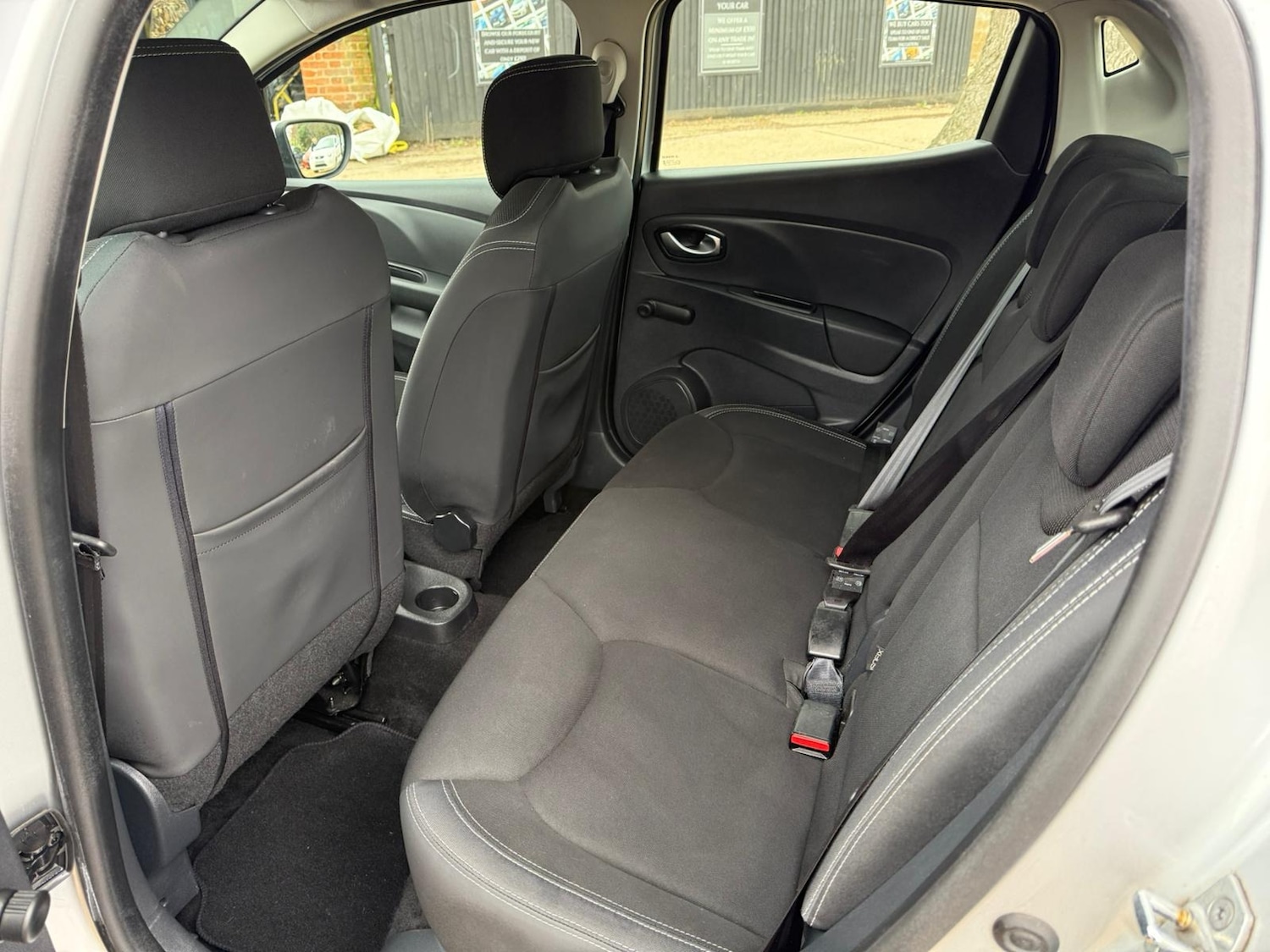 Used Renault Clio 2019 for sale - 77339250: Photo 33