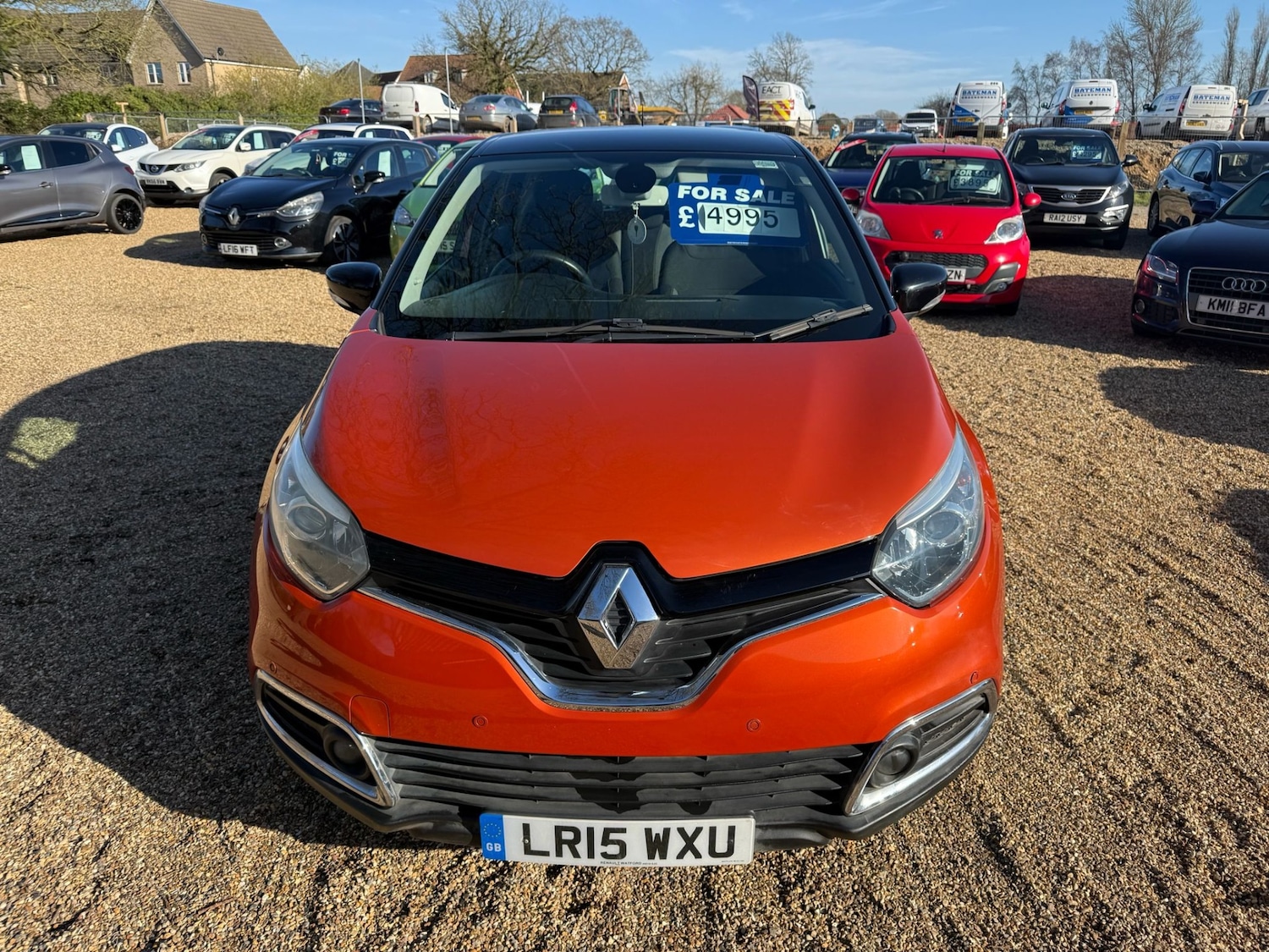 Used Renault Captur 2015 for sale - 77918238: Photo 2
