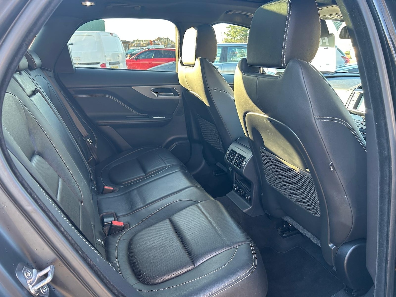 Used Jaguar F-Pace 2017 for sale - 77077621: Photo 32