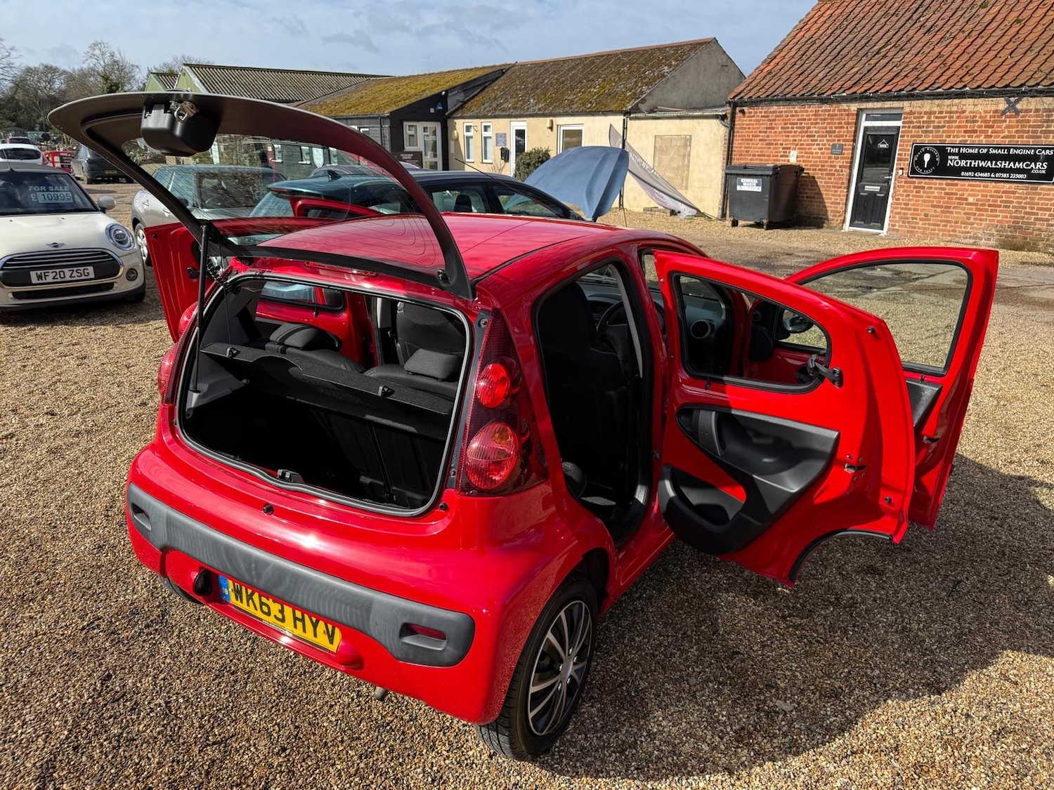 Used Peugeot 107 2013 for sale - 77915430: Photo 12