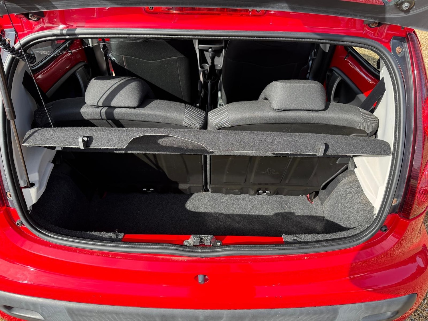 Used Peugeot 107 2013 for sale - 77915430: Photo 16