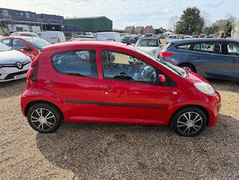 Used Peugeot 107 2013 for sale - 77915430: Photo