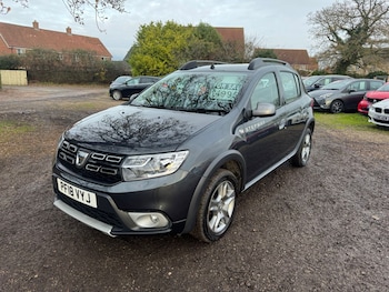 2018 (18) - 0.9 TCe Comfort 5dr