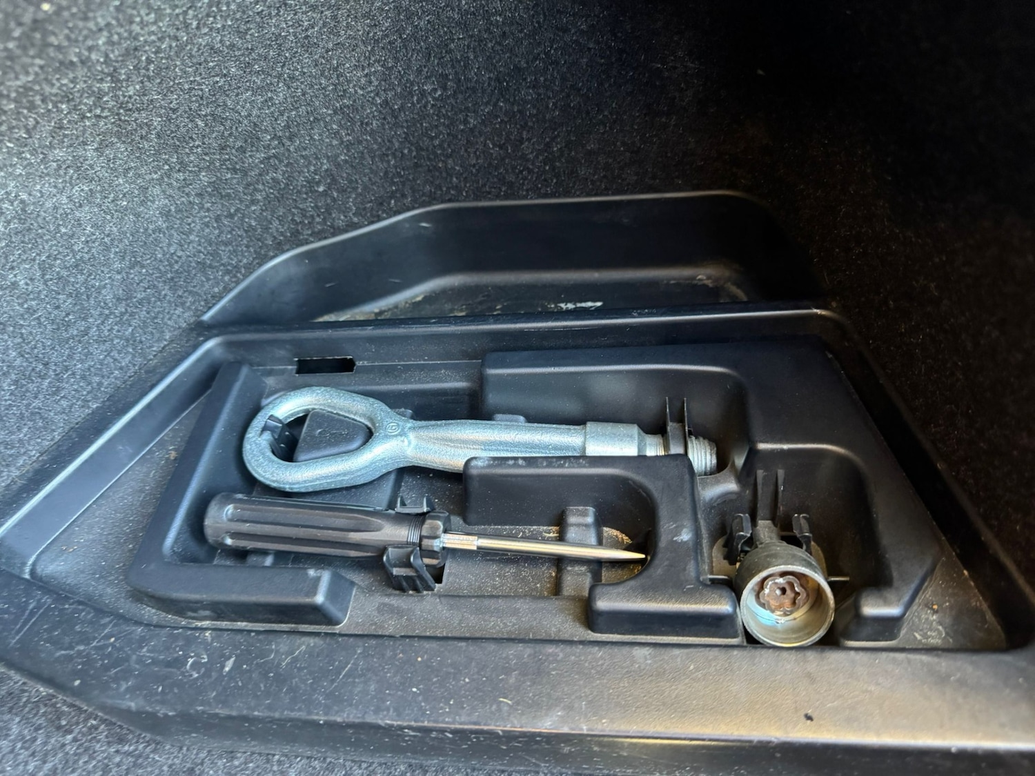 Used BMW 4 Series 2015 for sale - 76693302: Photo 42