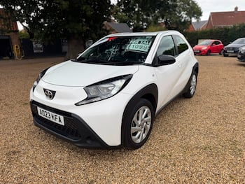Used Toyota Aygo X 2023 for sale - 79559410: Photo