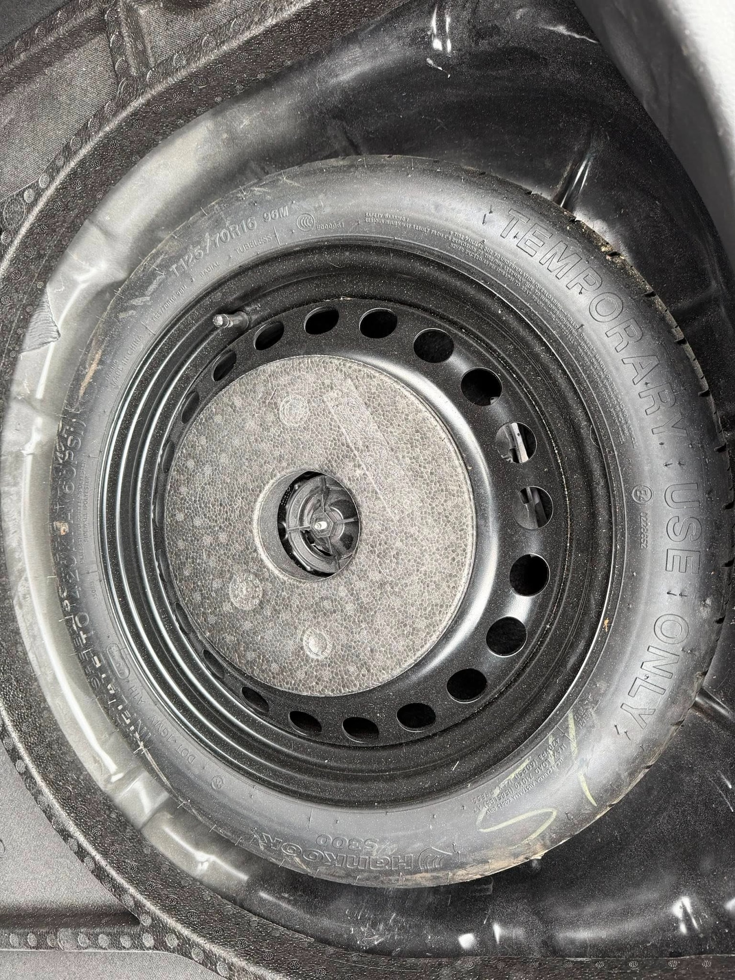 Used Ford Focus 2018 for sale - 76891885: Photo 21