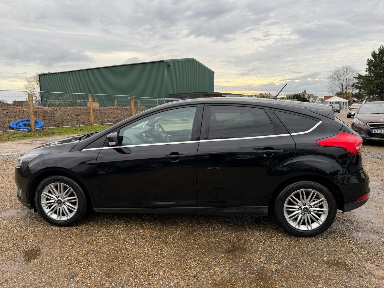 Used Ford Focus 2018 for sale - 76891885: Photo 8