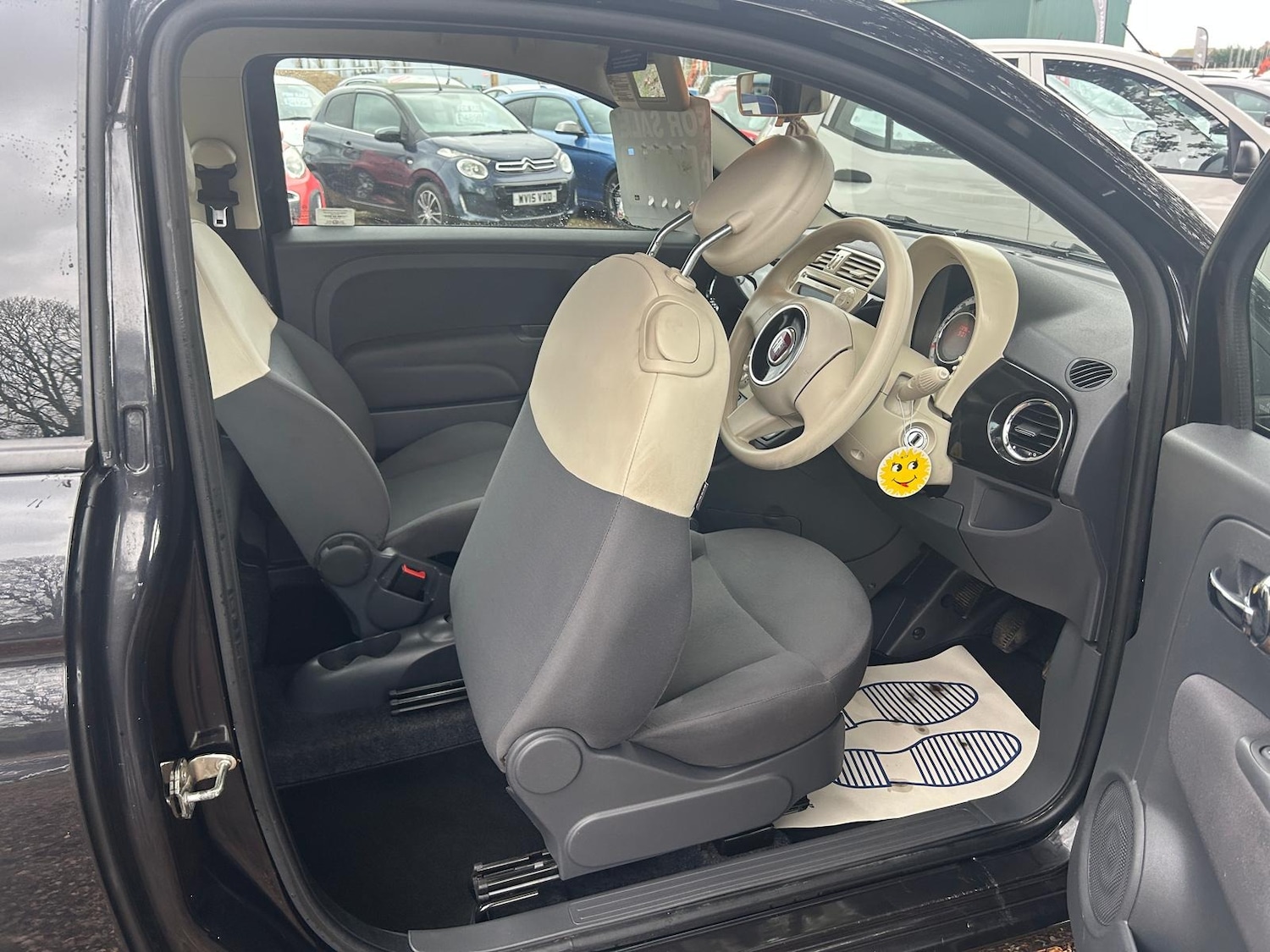 Used Fiat 500 2011 for sale - 76625309: Photo 26