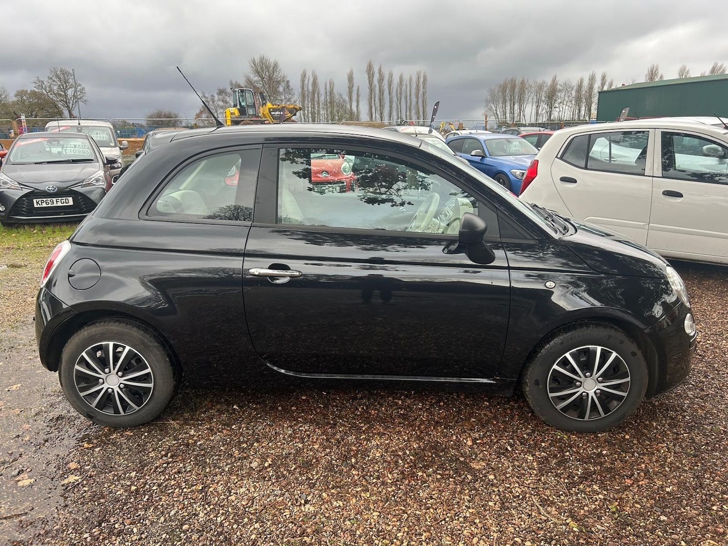 Used Fiat 500 2011 for sale - 76625309: Photo 4