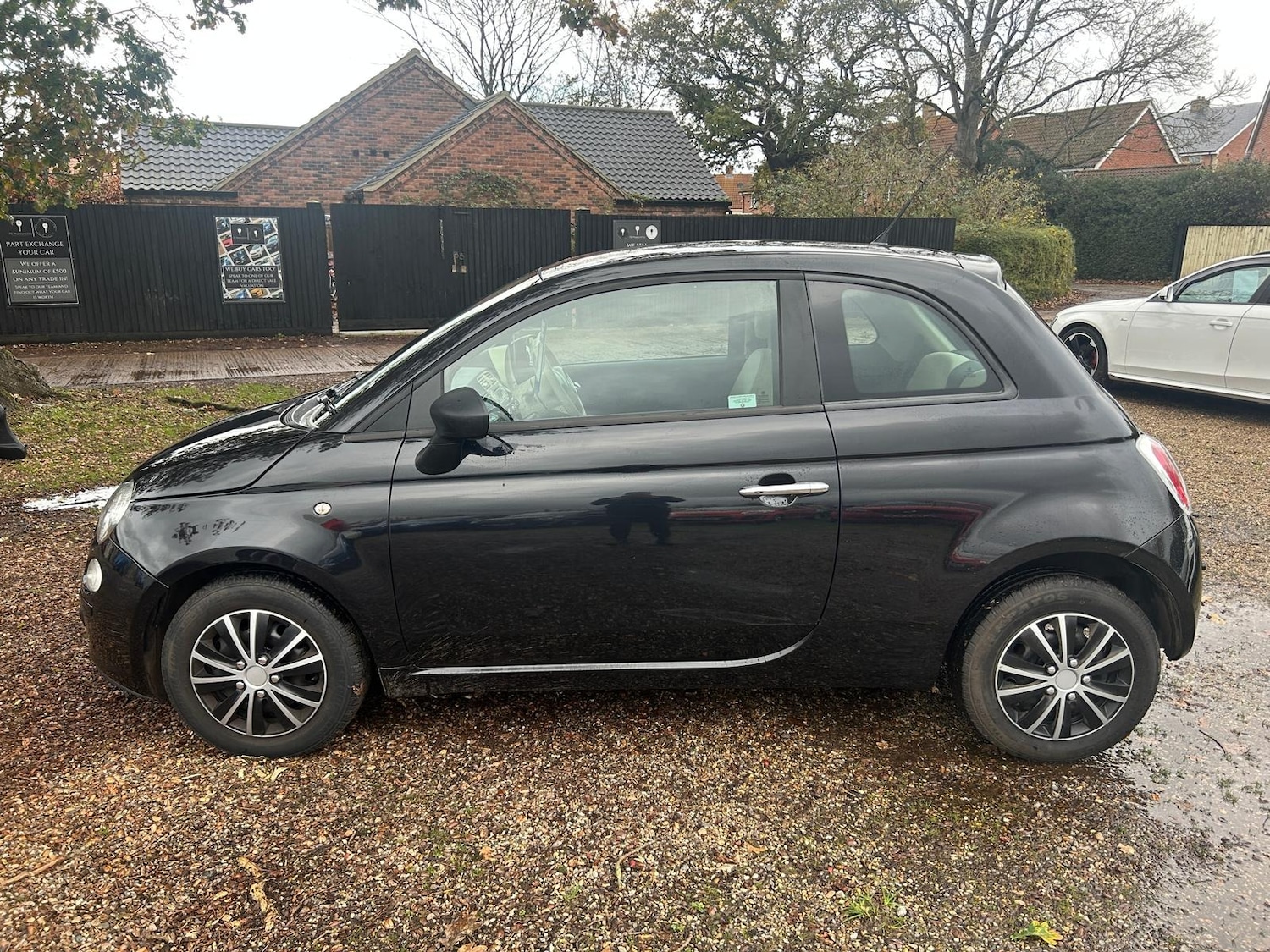 Used Fiat 500 2011 for sale - 76625309: Photo 8