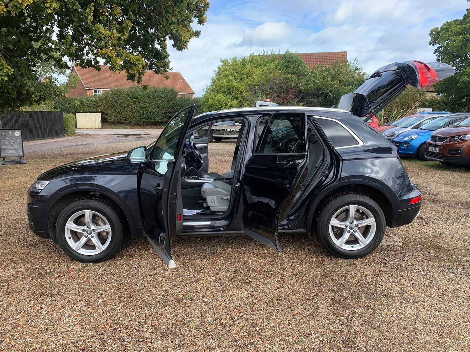 Used Audi Q5 2017 for sale - 76171328: Photo 16