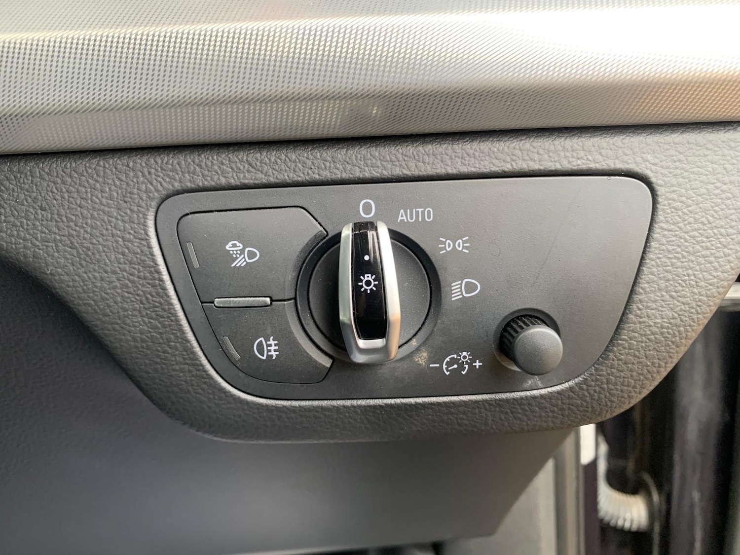 Used Audi Q5 2017 for sale - 76171328: Photo 36