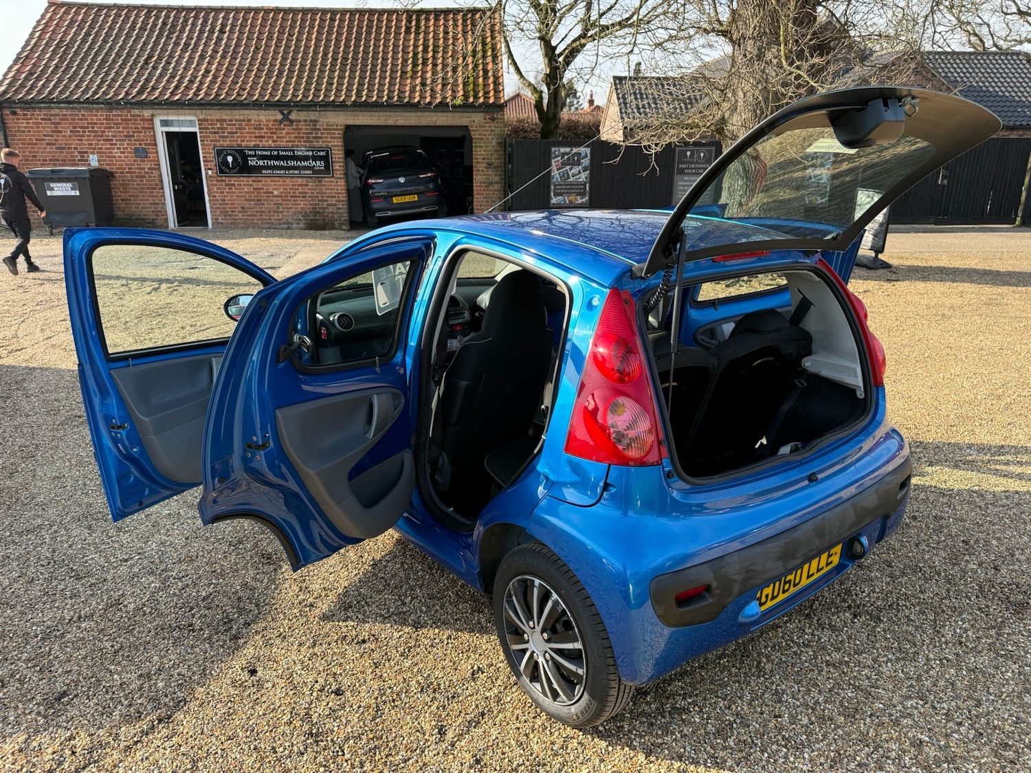 Used Peugeot 107 2010 for sale - 77961772: Photo 10