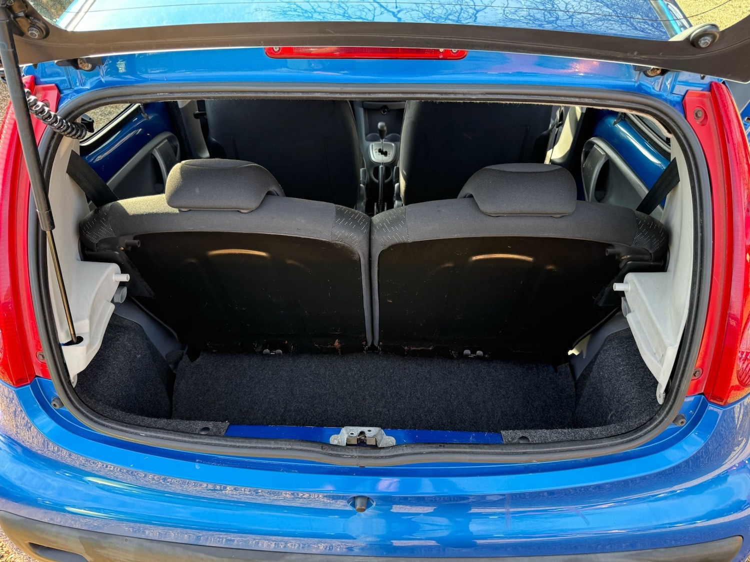 Used Peugeot 107 2010 for sale - 77961772: Photo 15