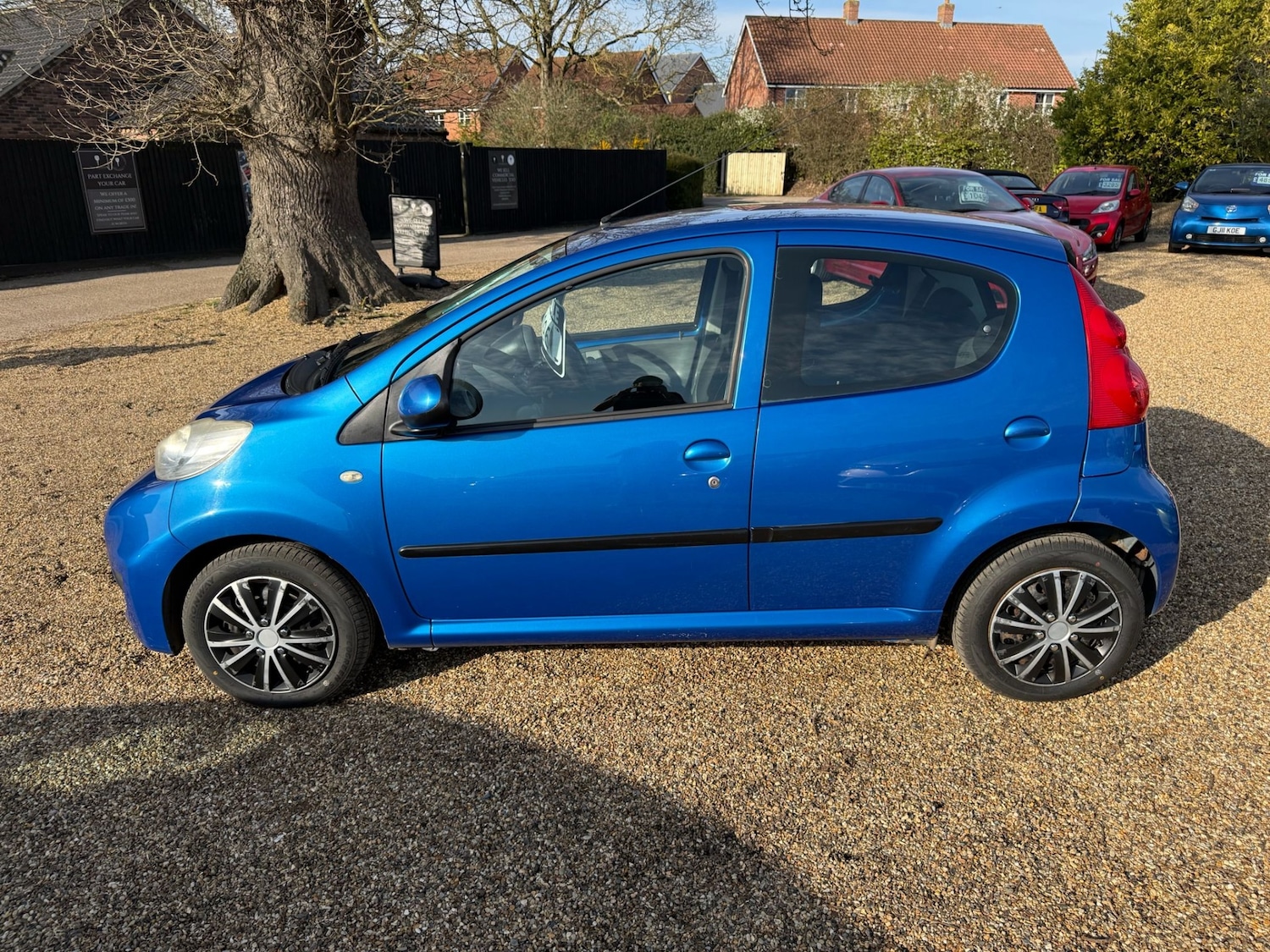Used Peugeot 107 2010 for sale - 77961772: Photo 7
