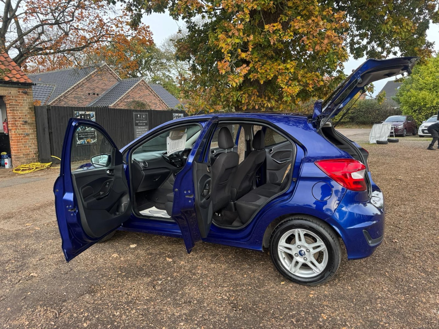 Used Ford Ka+ 2016 for sale - 76493820: Photo 13