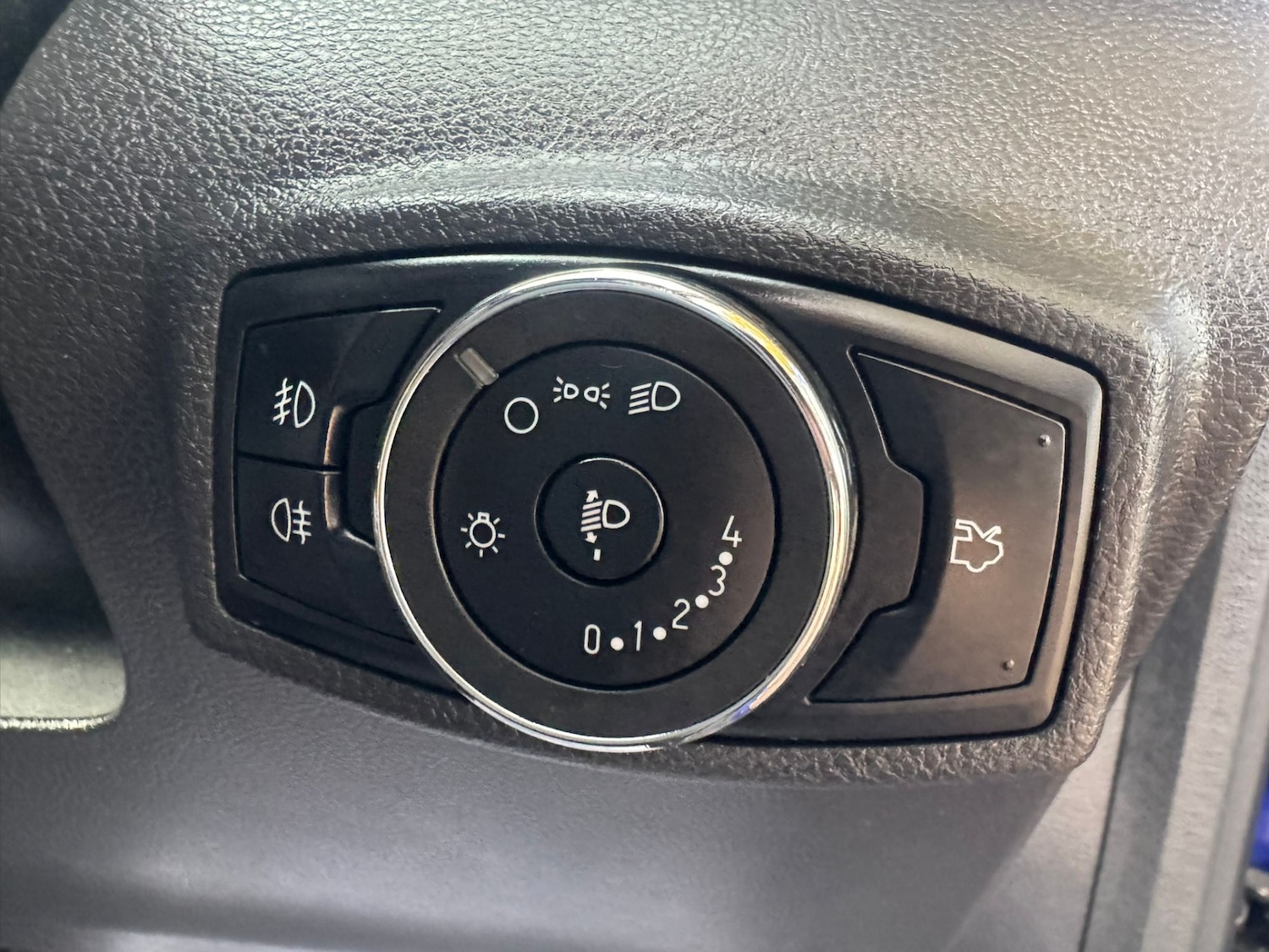 Used Ford Ka+ 2016 for sale - 76493820: Photo 37