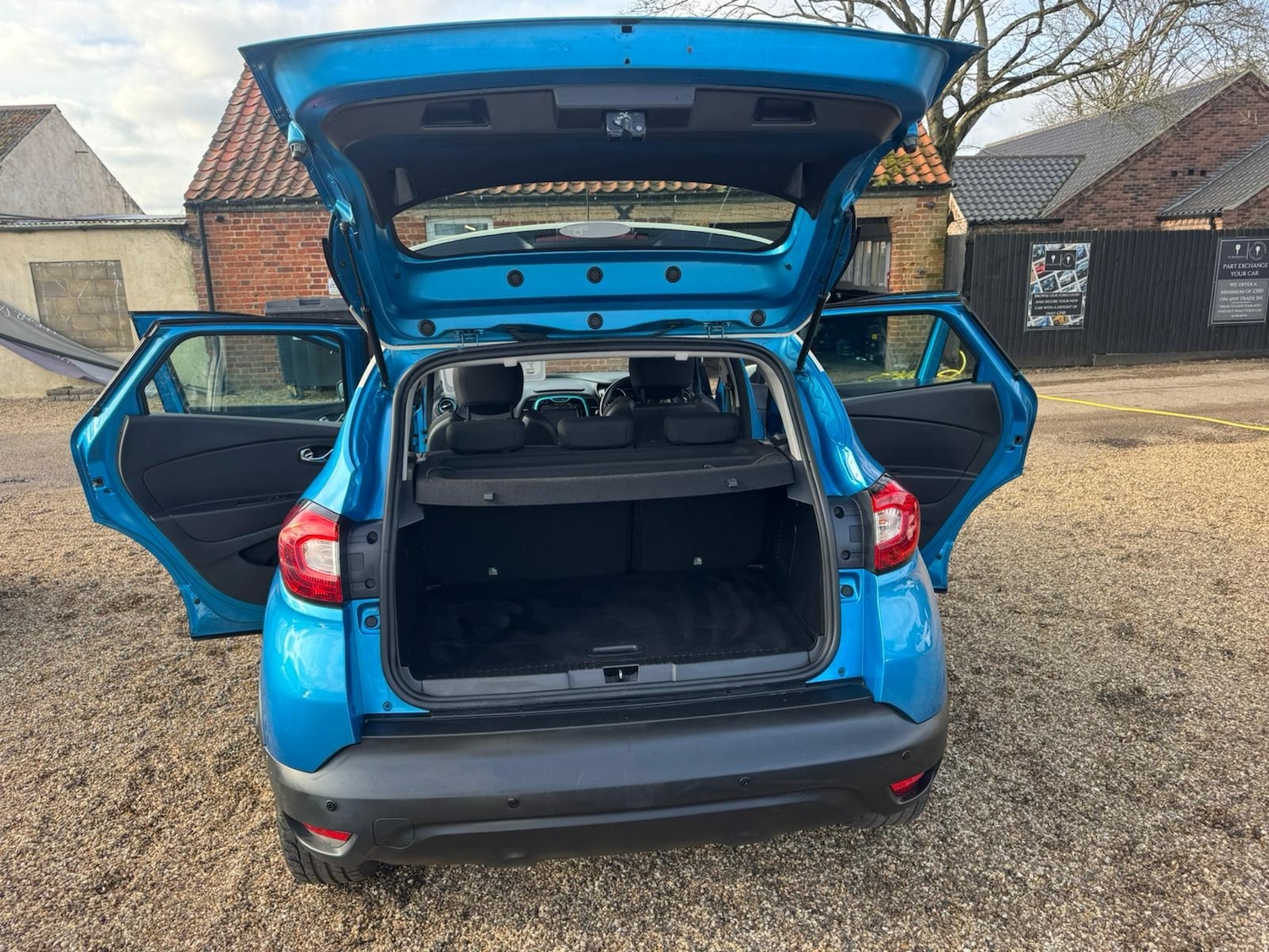 Used Renault Captur 2015 for sale - 77662285: Photo 14