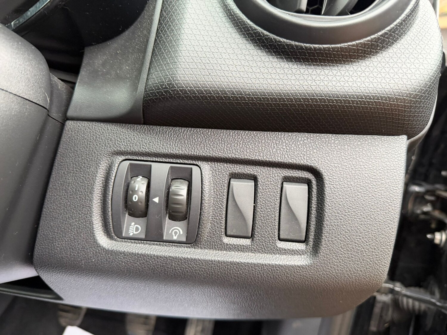 Used Renault Clio 2016 for sale - 77504352: Photo 22