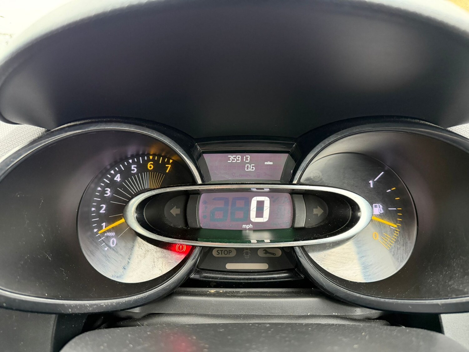 Used Renault Clio 2016 for sale - 77504352: Photo 23