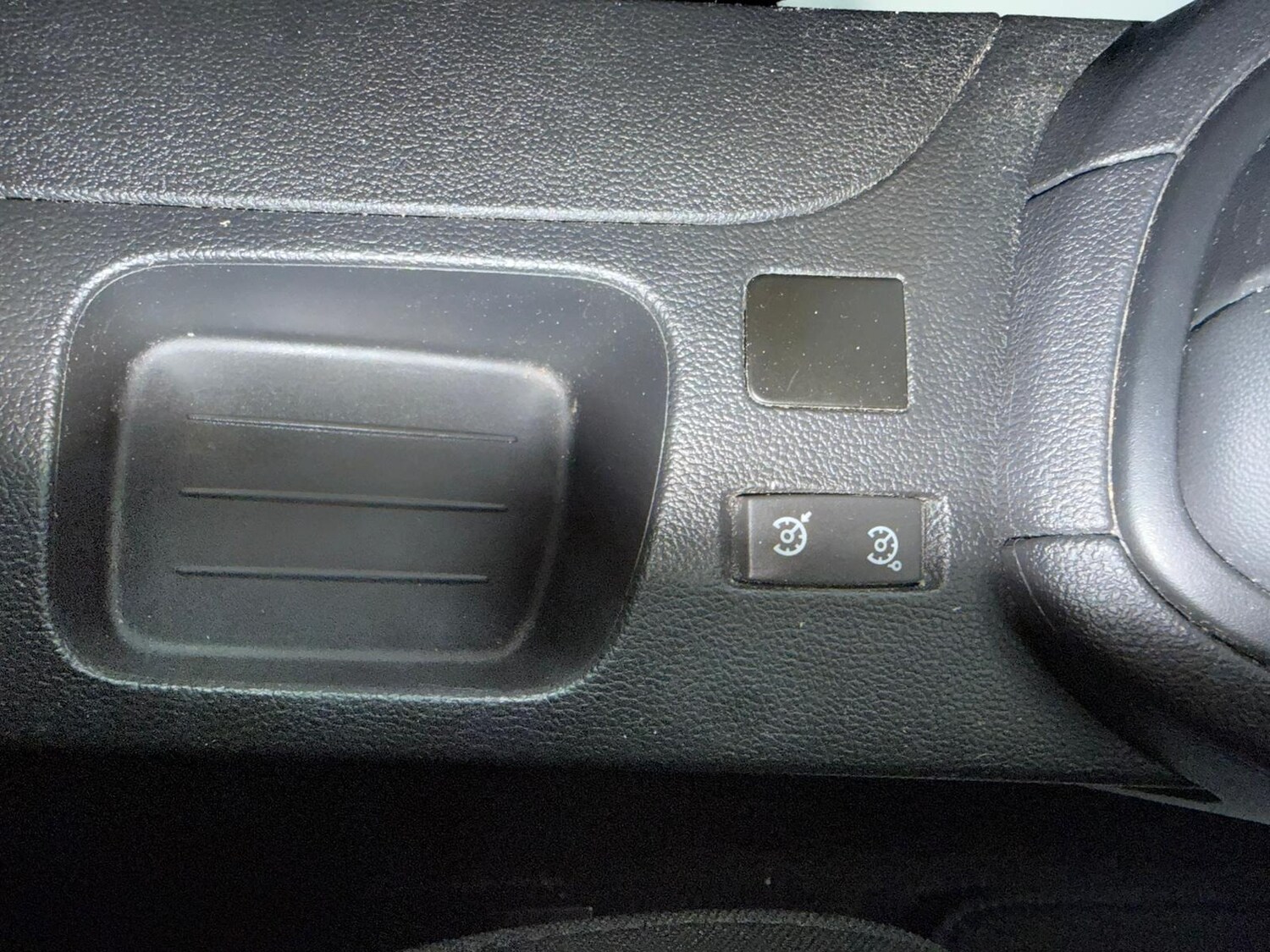 Used Renault Clio 2016 for sale - 77504352: Photo 34