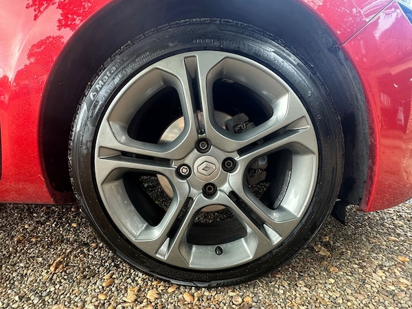 Used Renault Clio 2015 for sale - 76262738: Photo 19