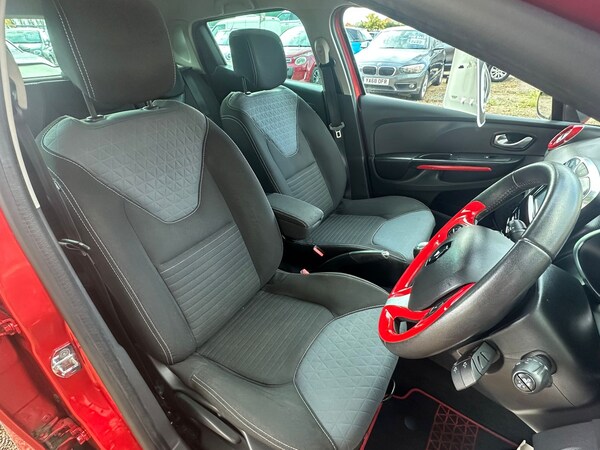 Used Renault Clio 2015 for sale - 76262738: Photo 27