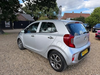 Used Kia Picanto 2020 for sale - 79760398: Photo