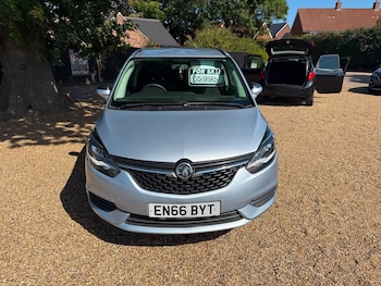 Used Vauxhall Zafira 2017 for sale - 79416899: Photo