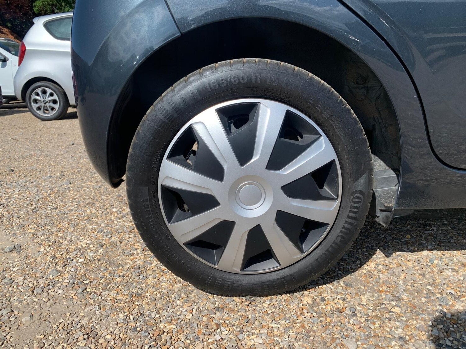 Vehicle 21