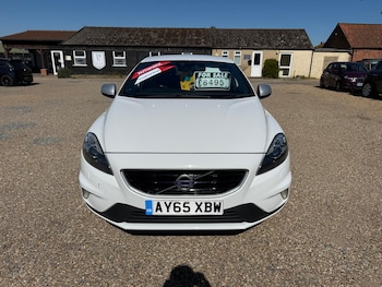 Used Volvo V40 2015 for sale - 78452700: Photo