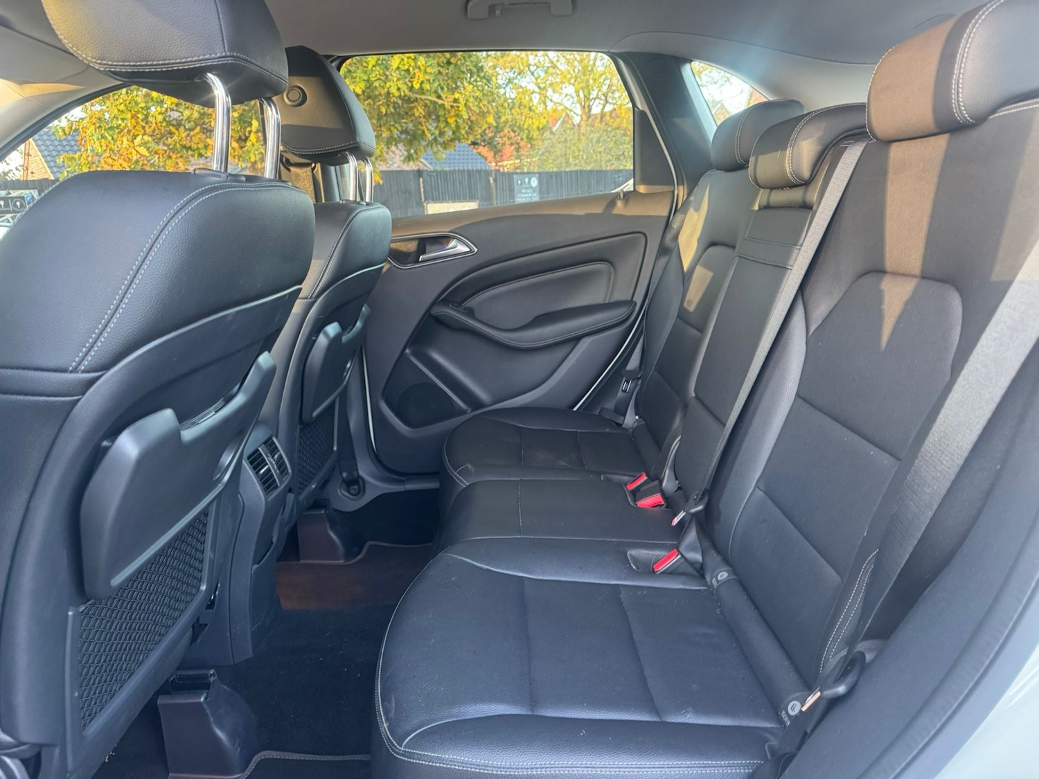 Used Mercedes-Benz B Class 2016 for sale - 76393843: Photo 24