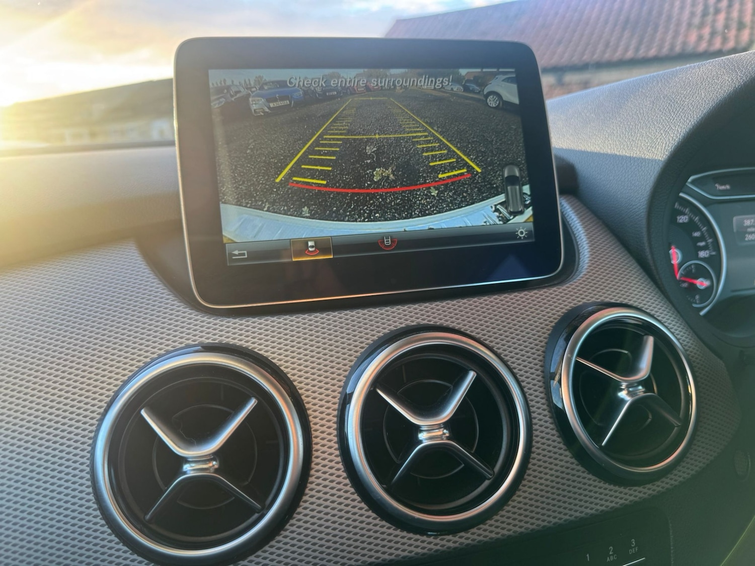 Used Mercedes-Benz B Class 2016 for sale - 76393843: Photo 35