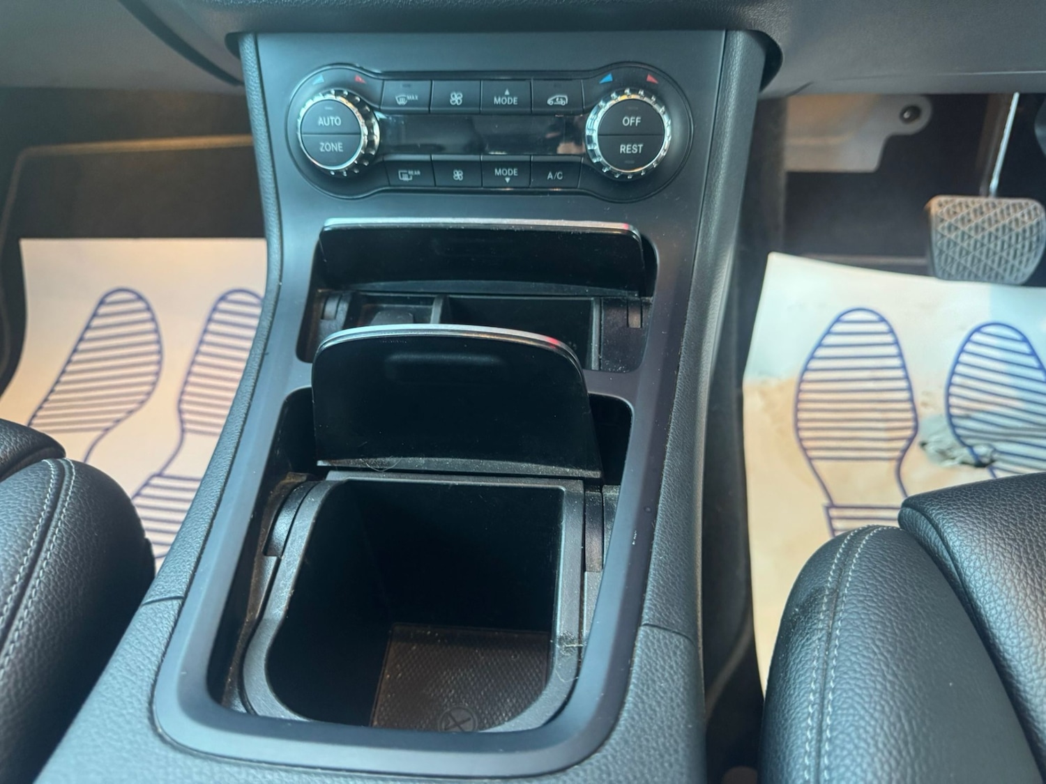 Used Mercedes-Benz B Class 2016 for sale - 76393843: Photo 40