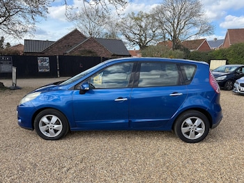 Used Renault Scenic 2009 for sale - 78250158: Photo
