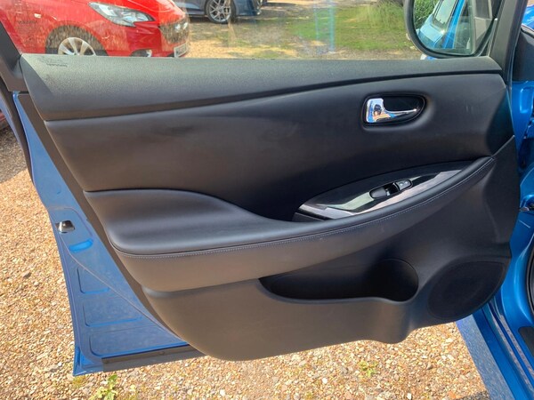 Used Nissan Leaf 2021 for sale - 74913251: Photo 19