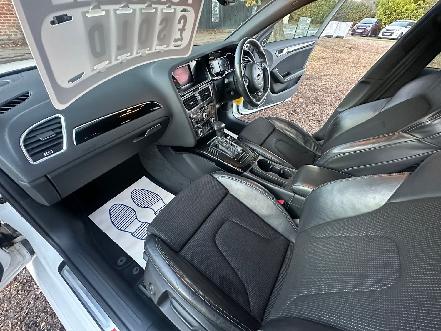 Used Audi A4 2012 for sale - 76391673: Photo 22