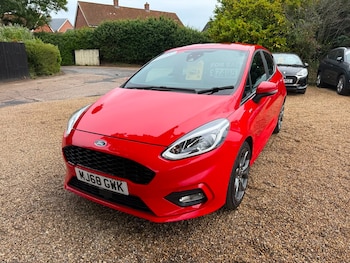 Used Ford Fiesta 2018 for sale - 78826096: Photo