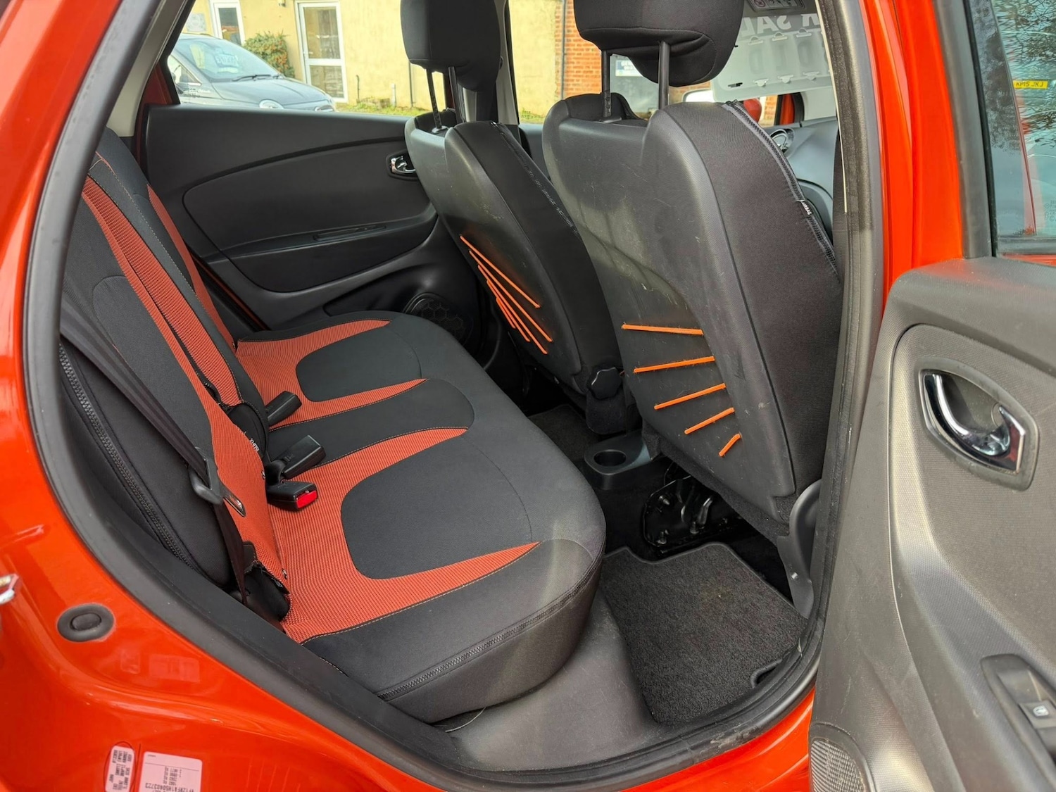 Used Renault Captur 2014 for sale - 76877889: Photo 29