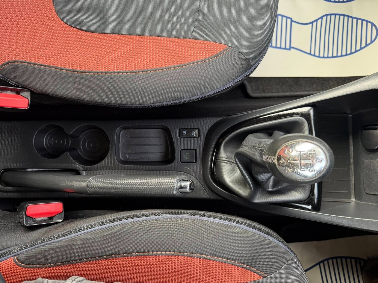 Used Renault Captur 2014 for sale - 76877889: Photo 38