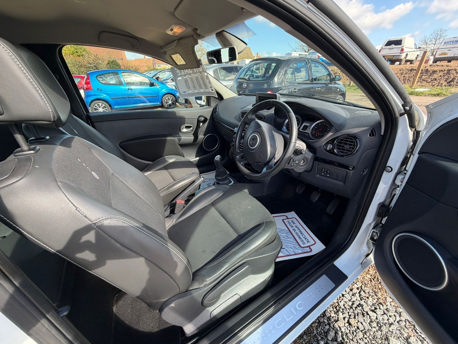 Used Renault Clio 2012 for sale - 78038794: Photo 15