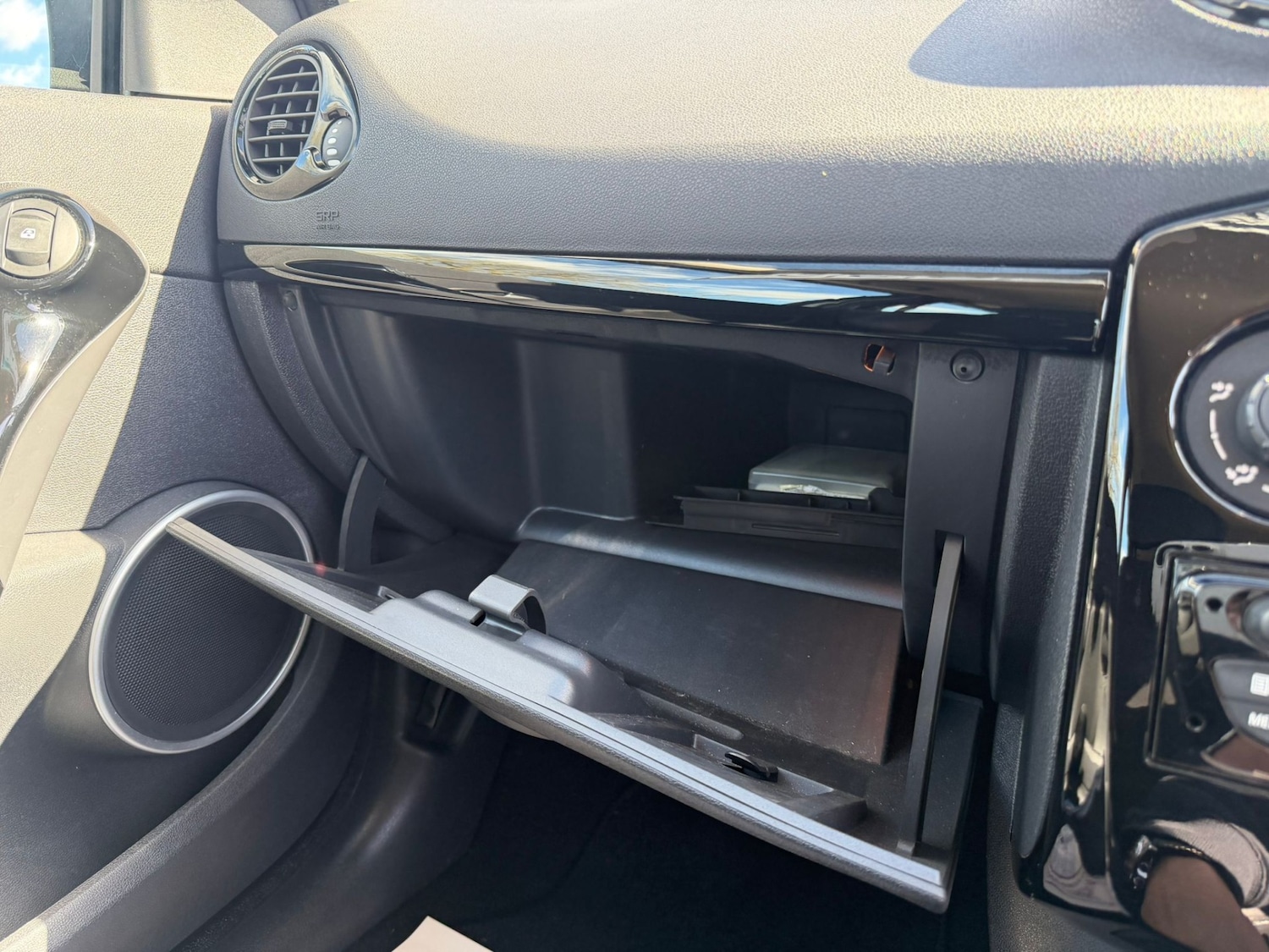 Used Renault Clio 2012 for sale - 78038794: Photo 23