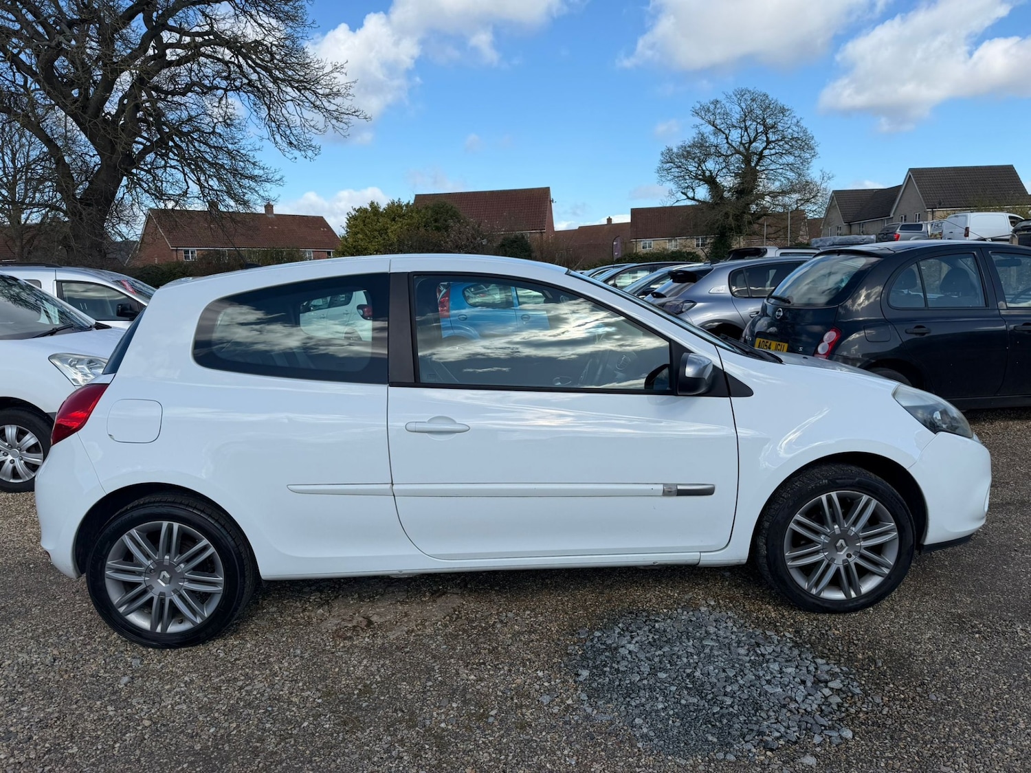 Used Renault Clio 2012 for sale - 78038794: Photo 3