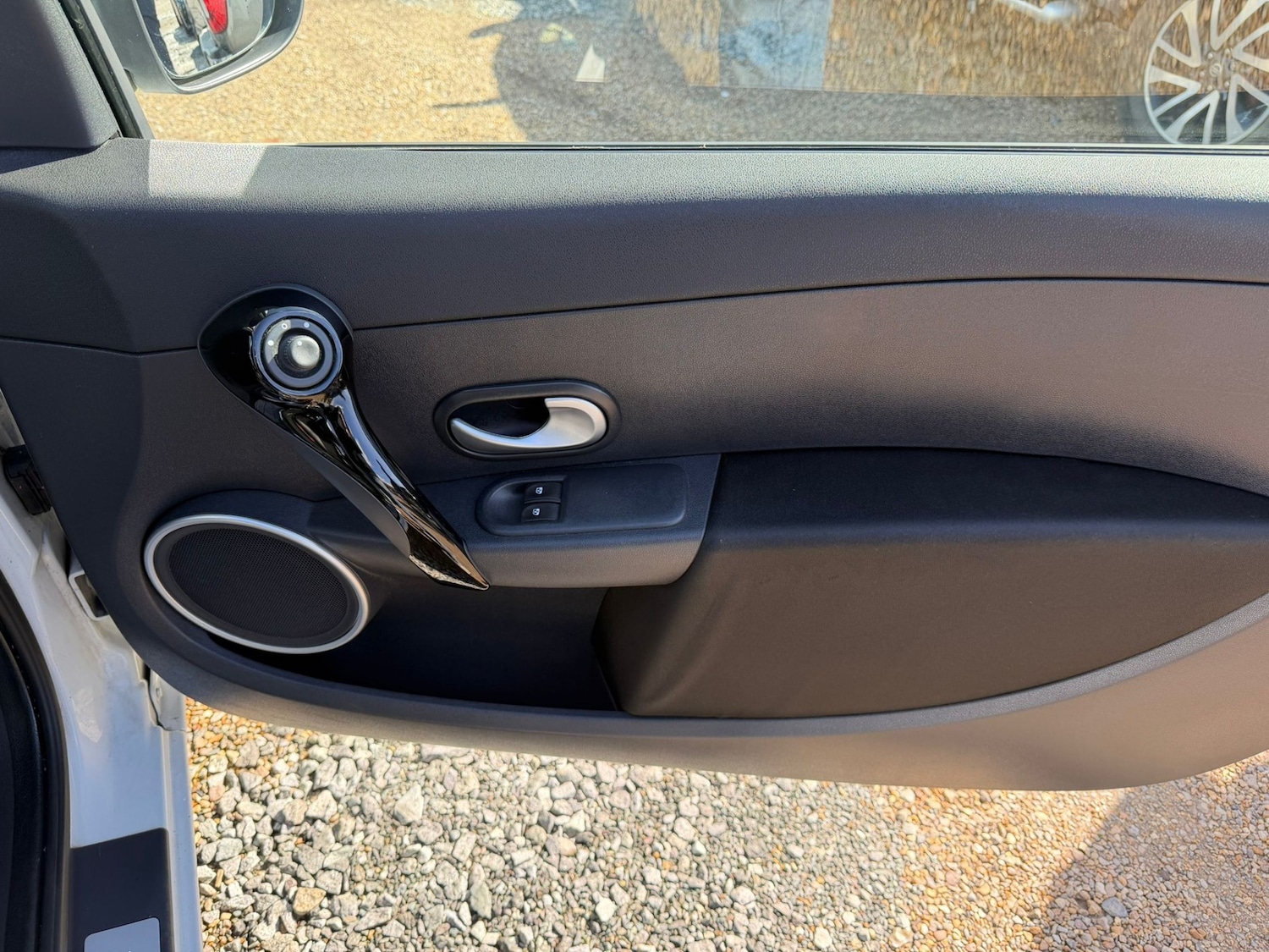 Used Renault Clio 2012 for sale - 78038794: Photo 30