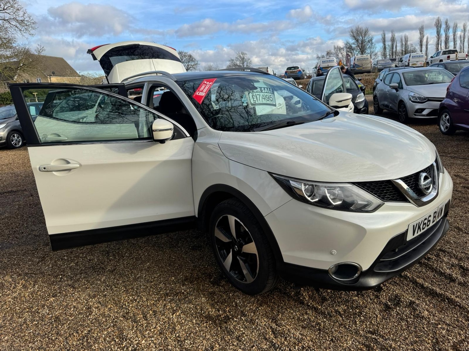 Used Nissan Qashqai 2016 for sale - 77653214: Photo 17