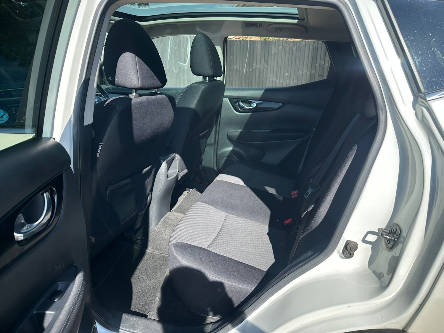 Used Nissan Qashqai 2016 for sale - 77653214: Photo 24