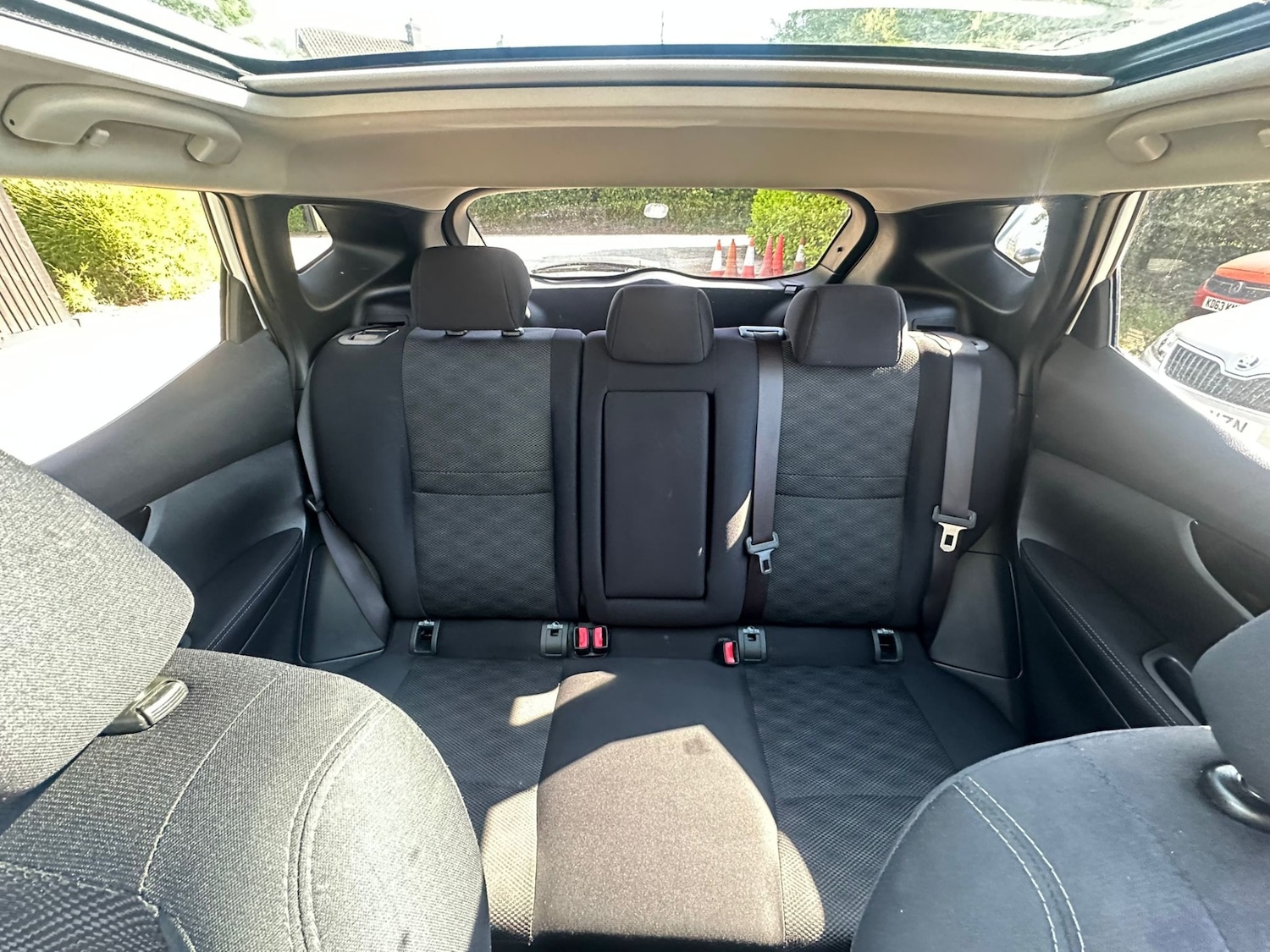 Used Nissan Qashqai 2016 for sale - 77653214: Photo 25