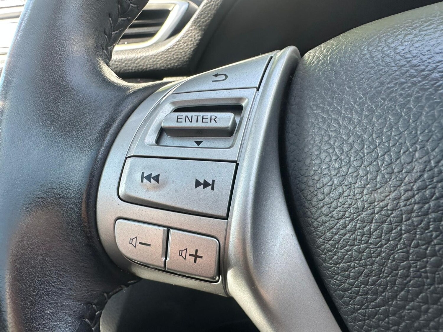 Used Nissan Qashqai 2016 for sale - 77653214: Photo 38