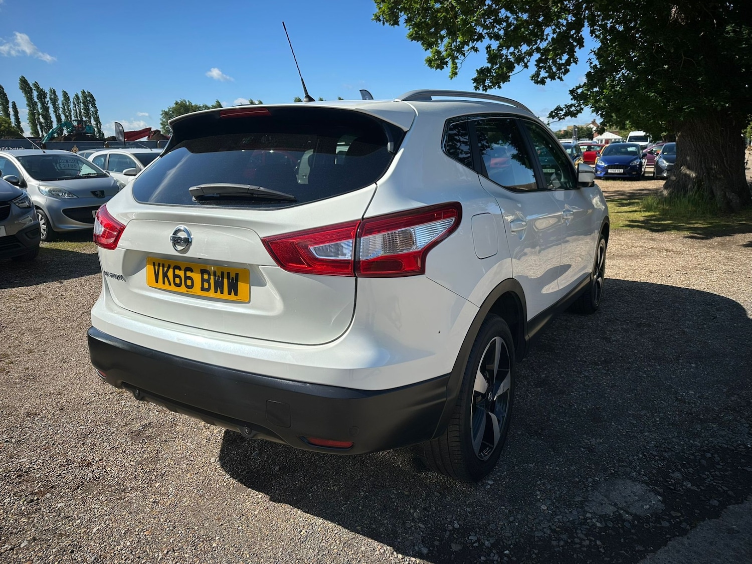 Used Nissan Qashqai 2016 for sale - 77653214: Photo 5