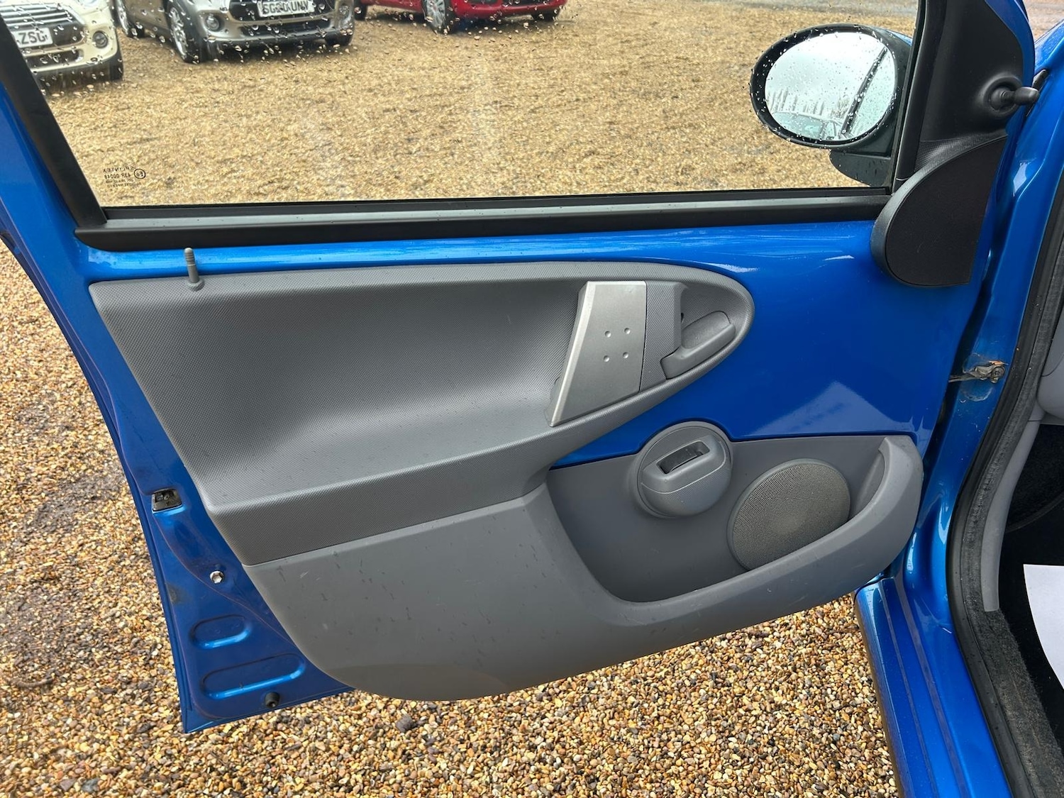 Used Toyota AYGO 2010 for sale - 77298445: Photo 18